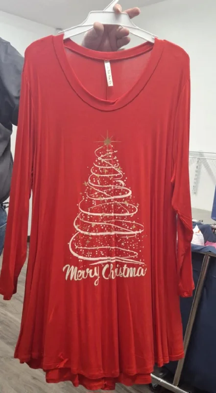 Cashmere ShirtsRed Beautiful Merry Christmas Tree Shirt Top