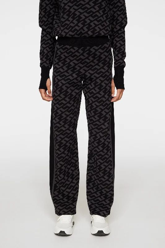 Casual PantsKera Knitted Pant