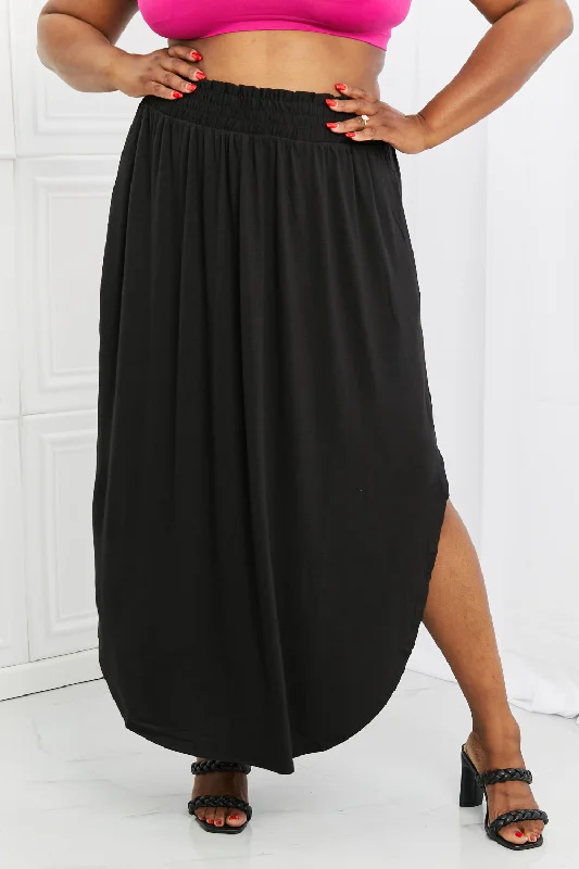 Zenana It's My Time Full Size Side Scoop Scrunch Skirt in BlackWrap Skirt