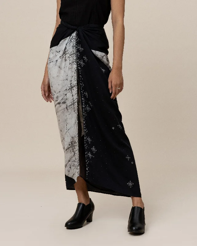 ANGKASA - Knot SkirtHigh-waisted Skirt