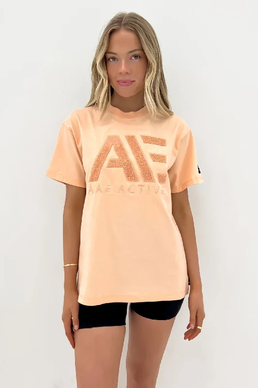 Designer T-ShirtsBase Active Tee Peach