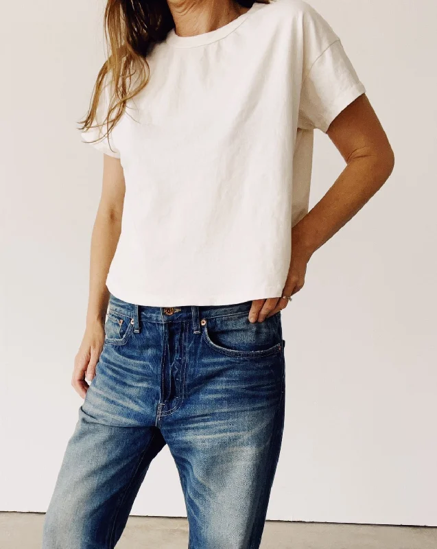 Outdoor T-ShirtsThe Boxy Tee